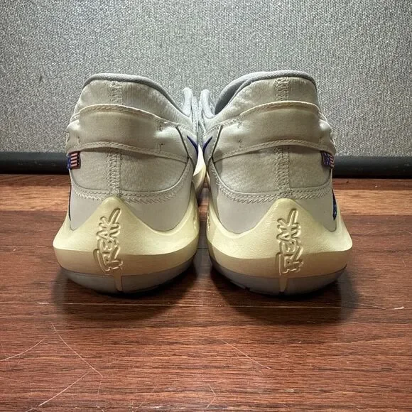 NIKE ZOOM FREAK 2 ID WHITE BLUE BASKETBALL SHOES CW0619-991 AMERICAN FLAG 8.5 - Picture 8 of 14